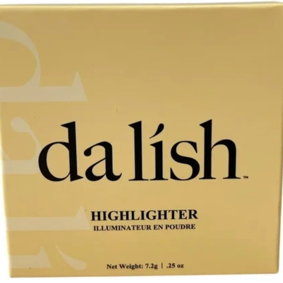 Cream Compact - Picture 2 of 4